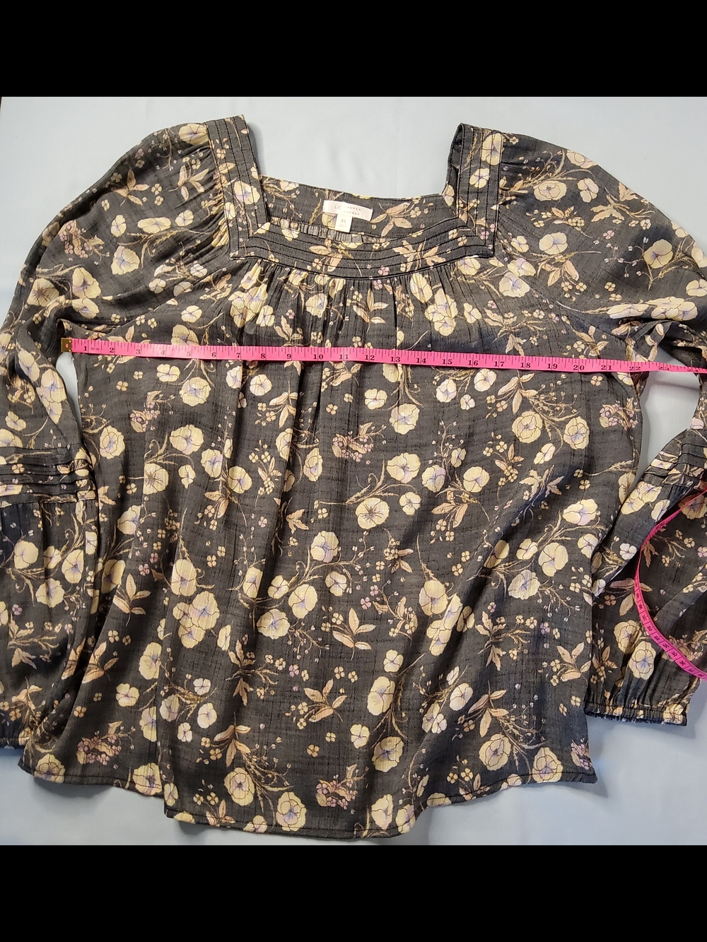 LC Lauren Conrad Slate Floral Square-Neck Balloon-Sleeve Tunic - Picture 4 of 8